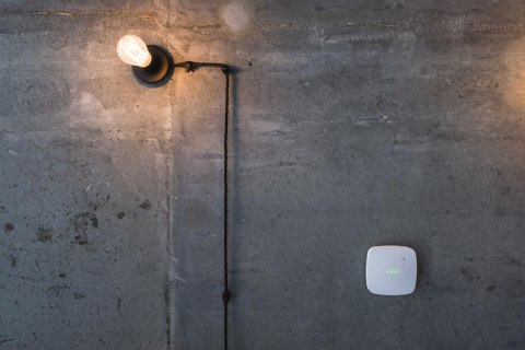 AJAX Czujnik - ciepła/dymu/tlenku węgla FireProtect Plus - czarny