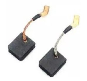 CZ.DEWALT SZCZOTKI KPL.