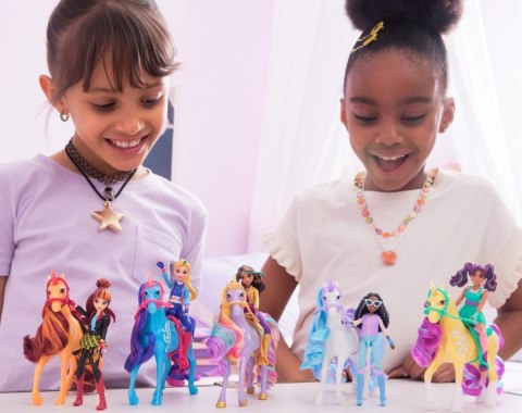 Lalka Akademia Jednorożców Sophia i Wildstar efekty świetlne