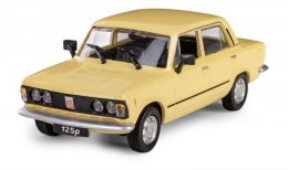 Pojazd PRL Fiat 125p żółty