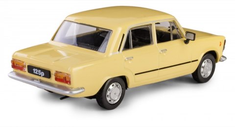 Pojazd PRL Fiat 125p żółty
