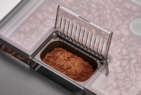 Ekspres ciśnieniowy Elegance CM 7011