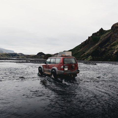 Green Cell power falownik 12V to 230V 1000W/2000W modyfikowana sinusoida