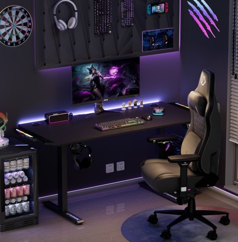 ULTRADESK Biurko dla gracza LEVEL V2, 140x68cm, 72-117cm, elektycznie regulowany, bez podkładki