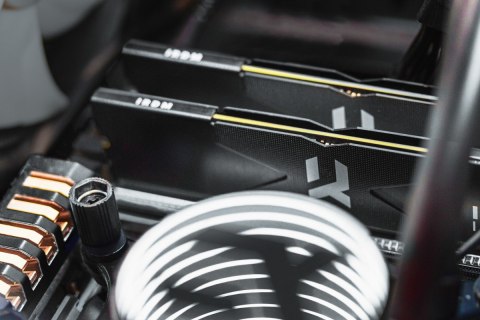 Pamięć DDR5 IRDM 16GB(1*16GB) /7600 CL36